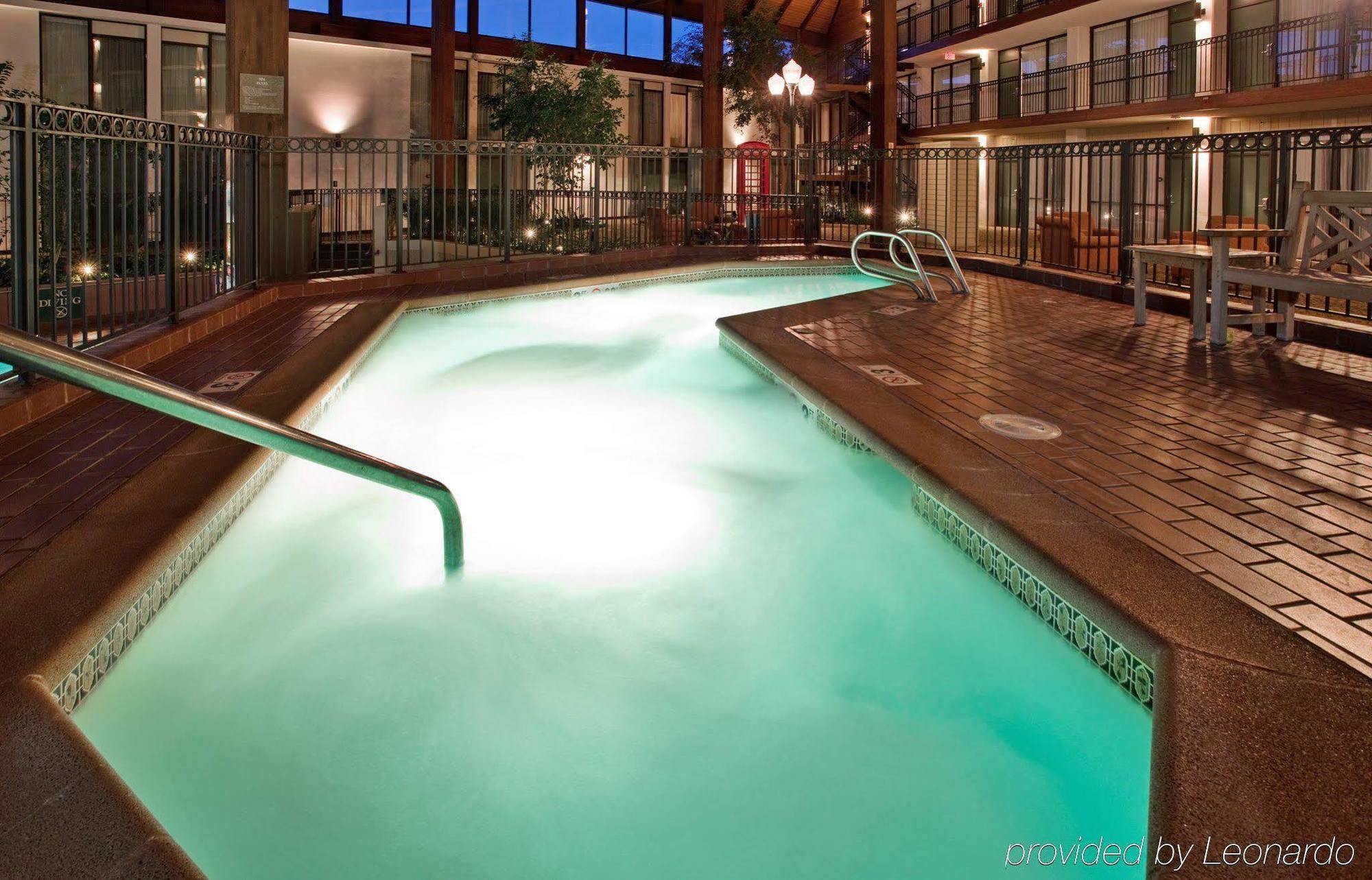 Radisson Hotel Lenexa Overland Park Удобства фото